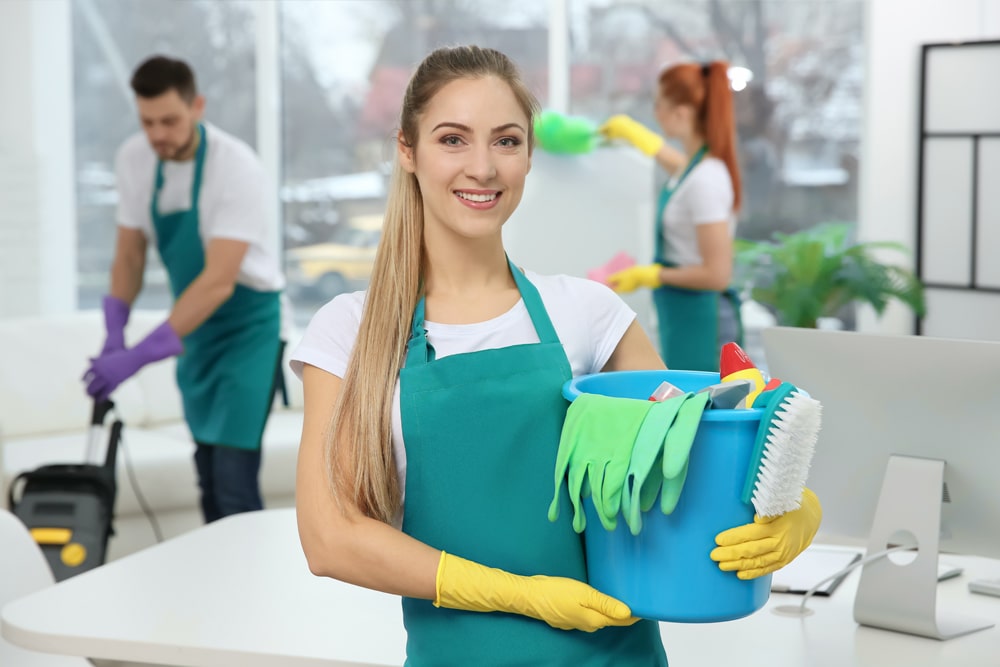Como economizar produtos de limpeza?